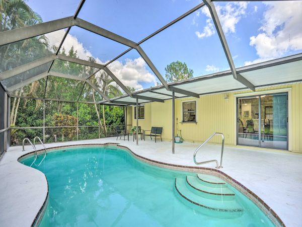 South Naples home with Private pool