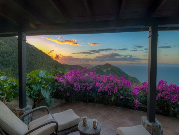 British Virgin Islands Home 1003211