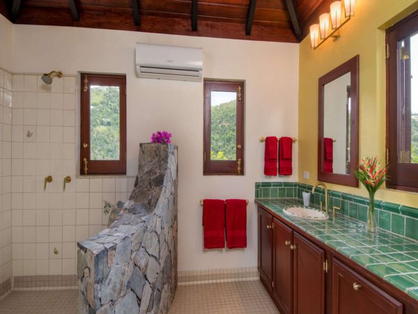 British Virgin Islands Home 1003211