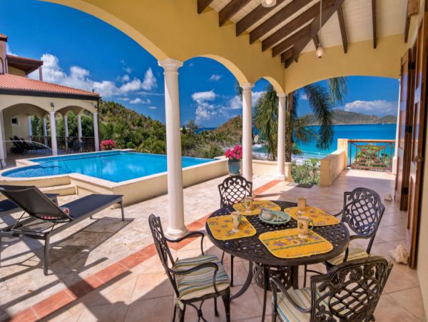 Tuscan-Inspired Villa with Infinity Pool & Main House & Guest House