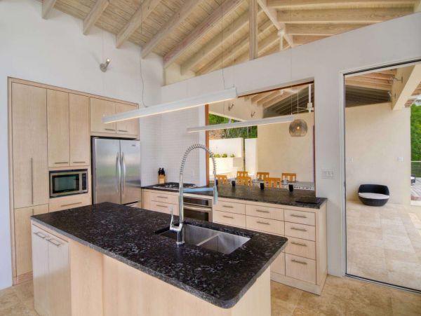 British Virgin Islands Home 1003215
