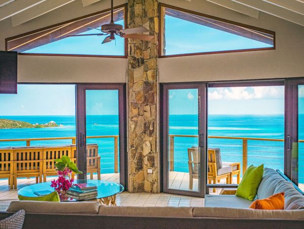 2 Bedroom With Spectacular Ocean Views