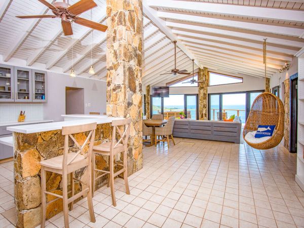 2 Bedroom With Spectacular Ocean Views