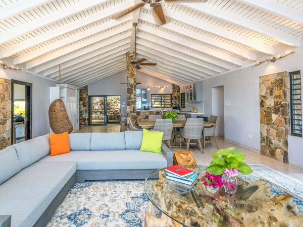 2 Bedroom With Spectacular Ocean Views