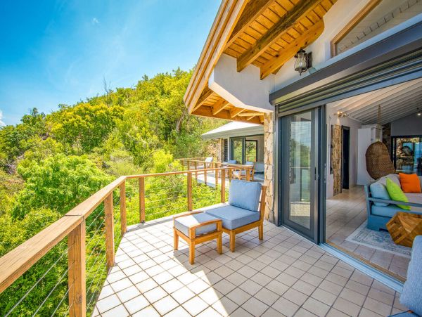 2 Bedroom With Spectacular Ocean Views