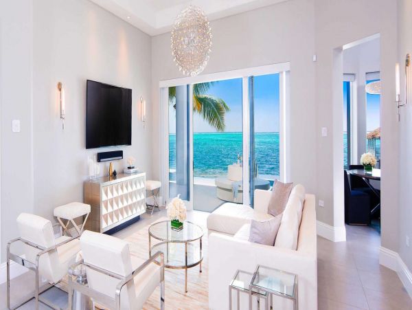 Cayman Islands Oceanfront 6 Bedroom Villa Private Beach