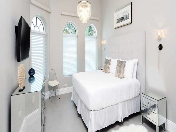 Cayman Islands Oceanfront 6 Bedroom Villa Private Beach