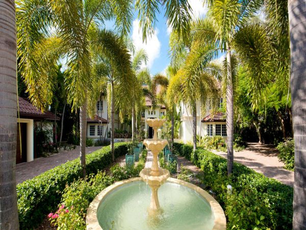 Cayman Islands Home 1003229