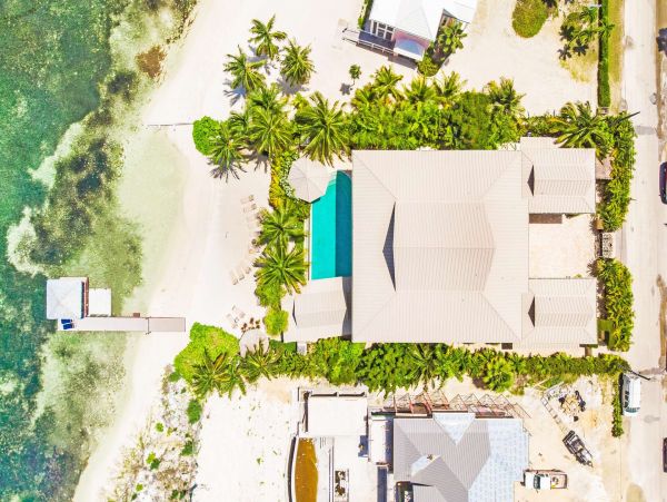 Cayman Islands Home 1003231