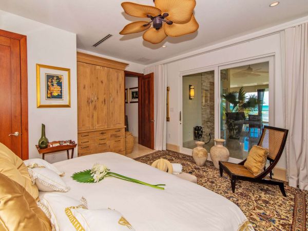 Cayman Islands Home 1003231