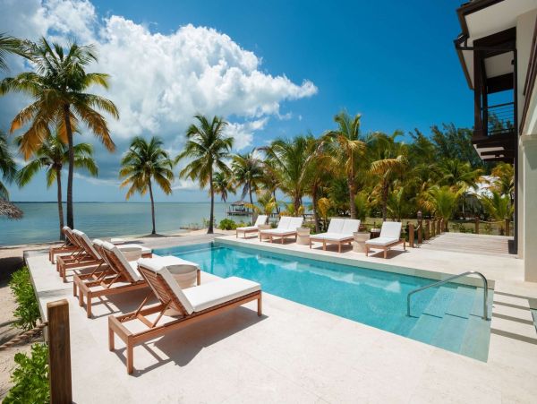 Cayman Islands Home 1003232