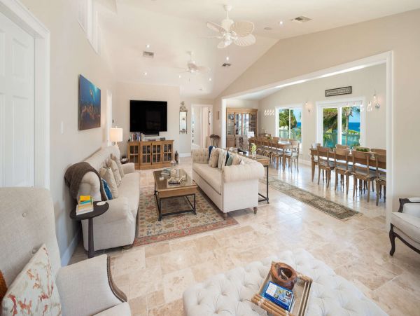 Cayman Islands Home 1003233