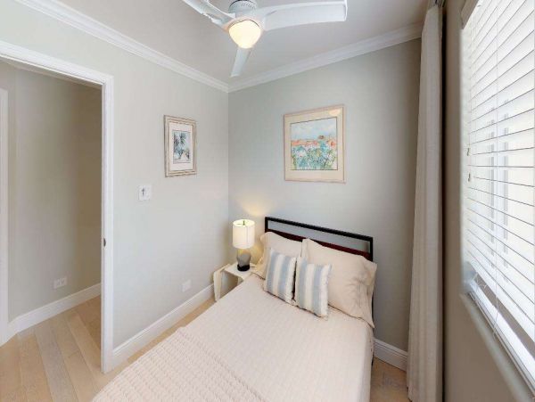 Cayman Islands Home 1003234