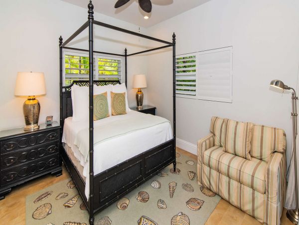 Cayman Islands Home 1003238