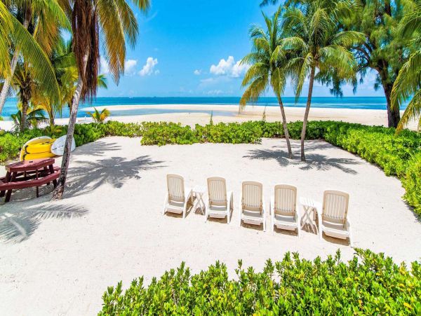 Cayman Islands Home 1003238