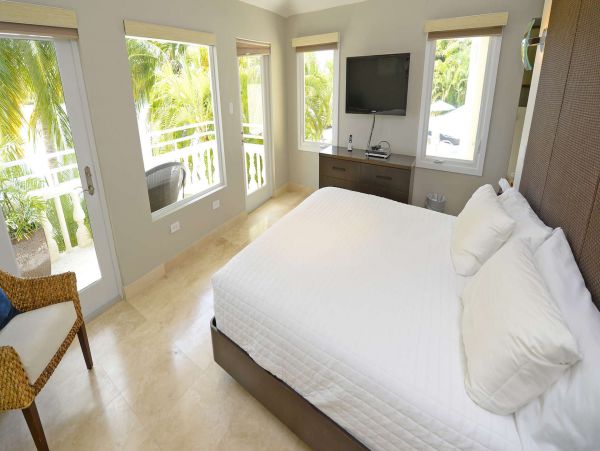 Cayman Islands Home 1003240