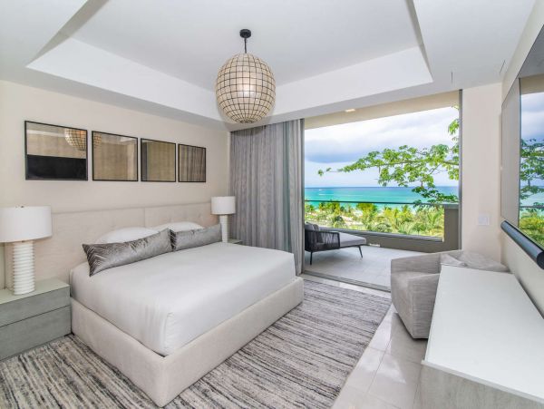 Modern 3 Bedroom Grand Cayman Rental Full Ocean View