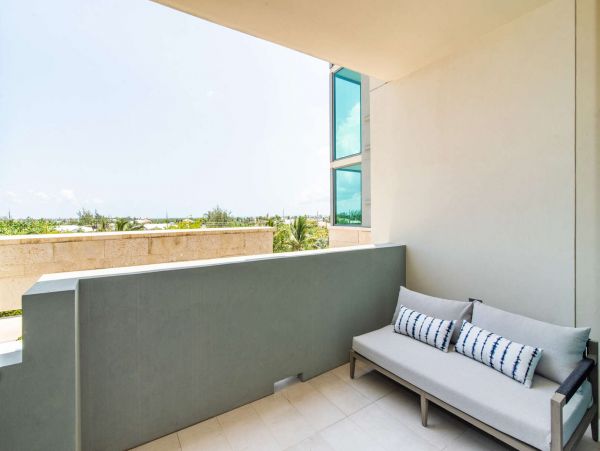 Modern 3 Bedroom Grand Cayman Rental Full Ocean View