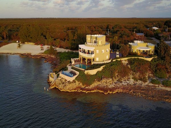 Cayman Islands Home 1003244