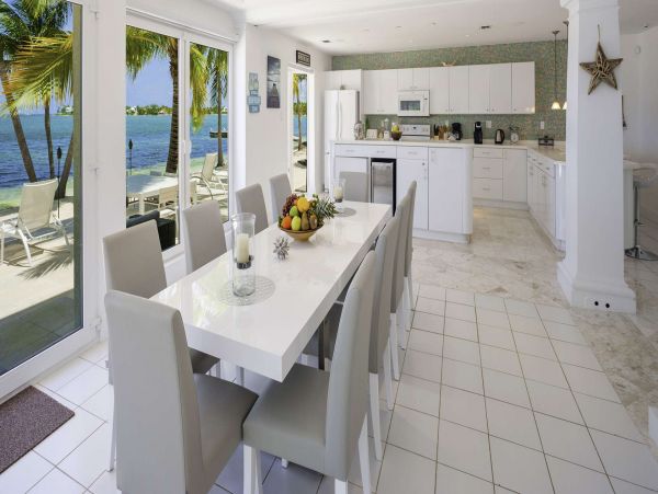 Cayman Islands Home 1003251