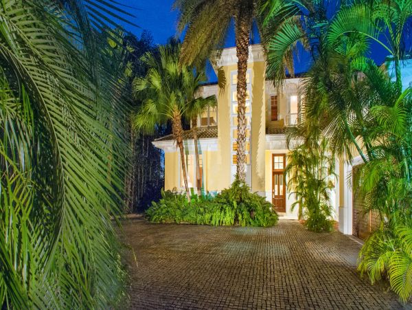 Cayman Islands Home 1003253