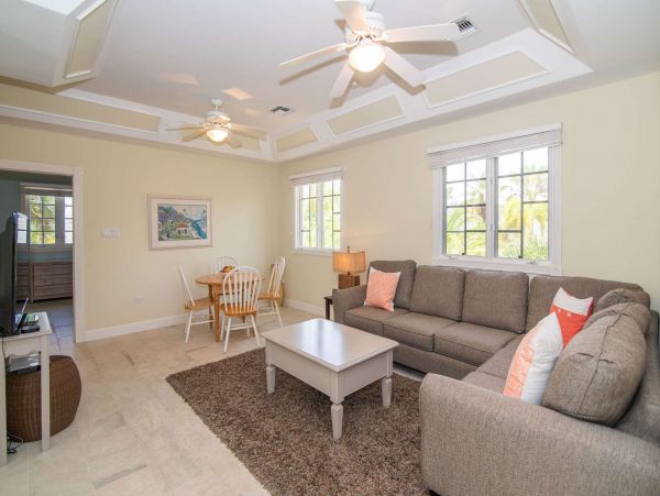 Cayman Islands Home 1003255