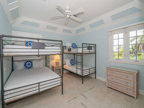Cayman Islands Home 1003255