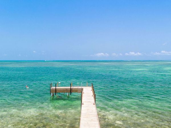 Cayman Islands Home 1003255