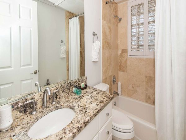 Seven Bedroom Oceanfront Home sleeps 14