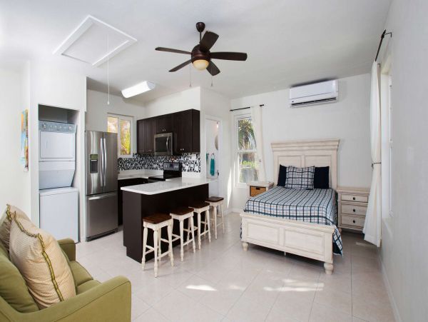 Cayman Islands Home 1003261