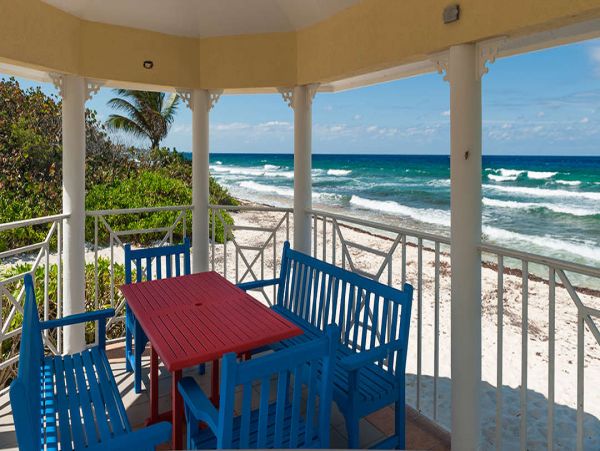 Cayman Beachfront Villa with Private Pool