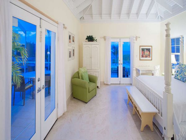 Cayman Beachfront Villa with Private Pool