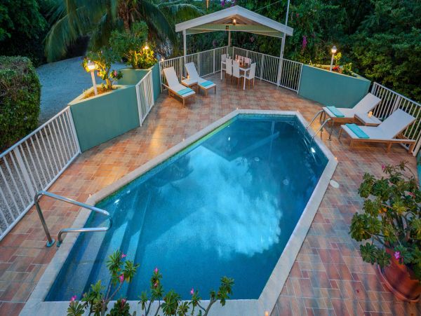 Cayman Islands Home 1003264