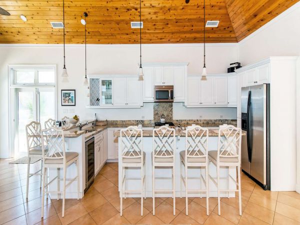 Cayman Islands Home 1003264