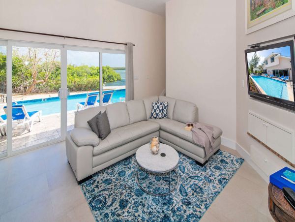Cayman Islands Home 1003266