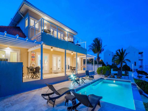 Cayman Islands Home 1003267
