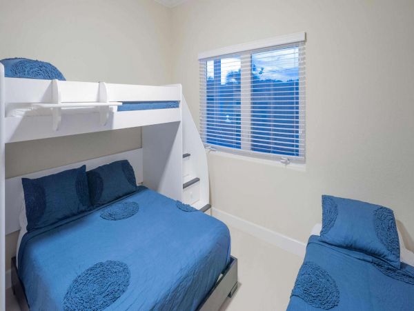 Cayman Islands Home 1003267