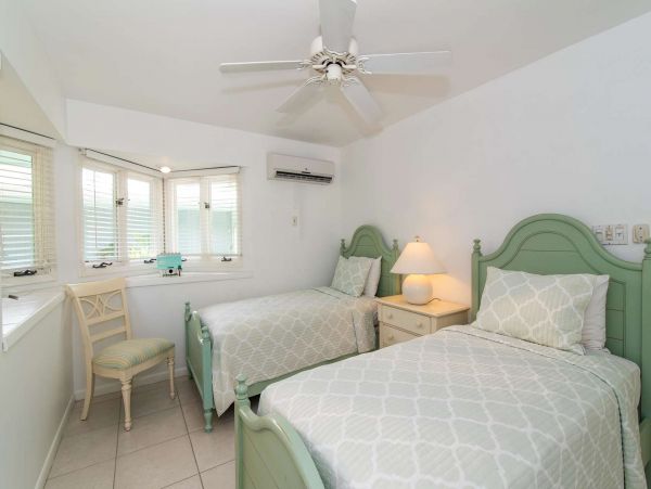 Cayman Islands Home 1003268