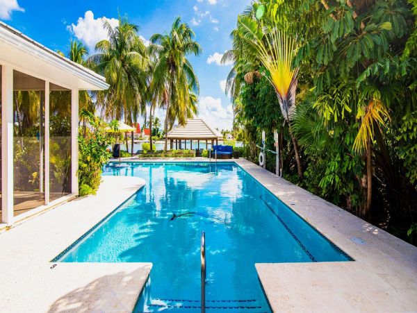 Cayman Islands Home 1003269