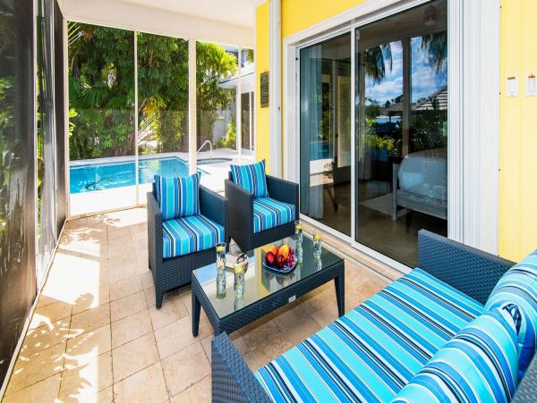 Cayman Islands Home 1003269