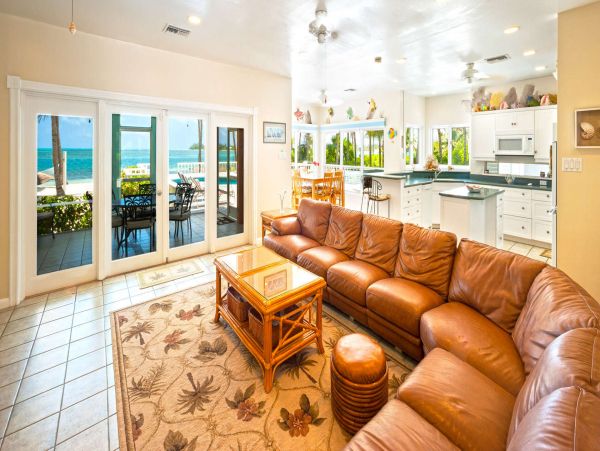 Cayman Islands Home 1003270