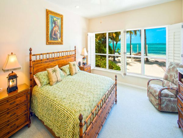 Cayman Islands Home 1003270