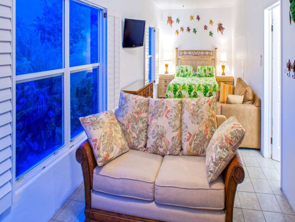 Cayman Islands Home 1003270