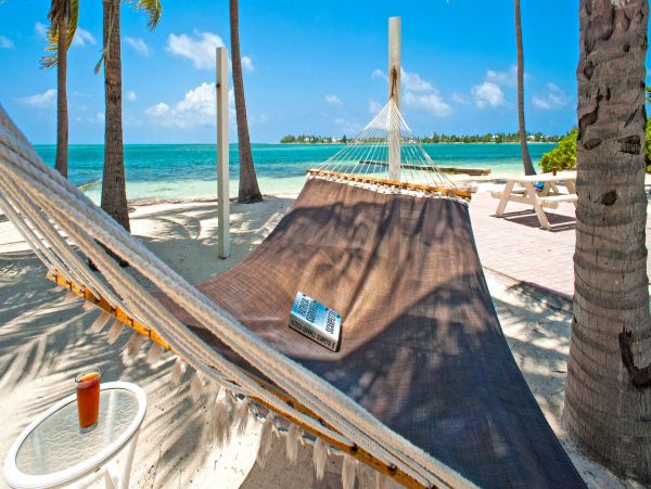 Cayman Islands Home 1003270