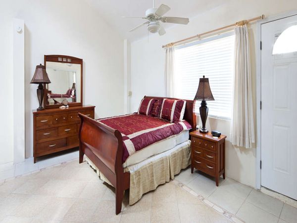 Cayman Islands Home 1003271