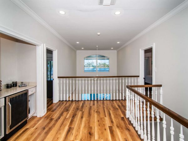 Cayman Islands Home 1003274