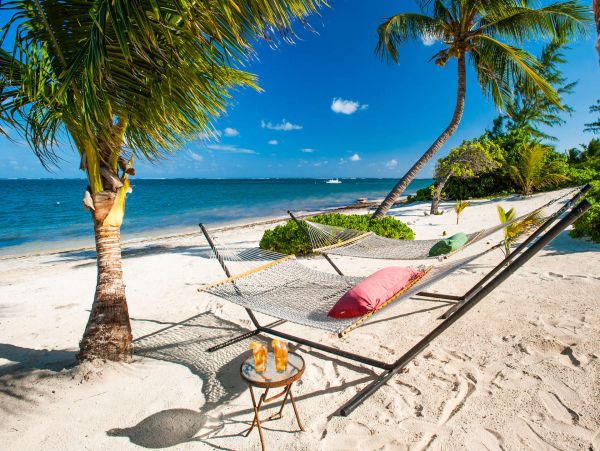 Cayman Islands Home 1003275