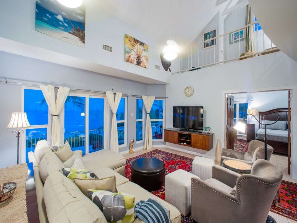 Cayman Islands Home 1003275