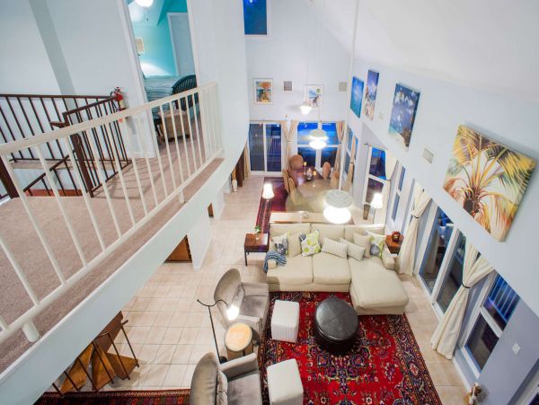 Cayman Islands Home 1003275