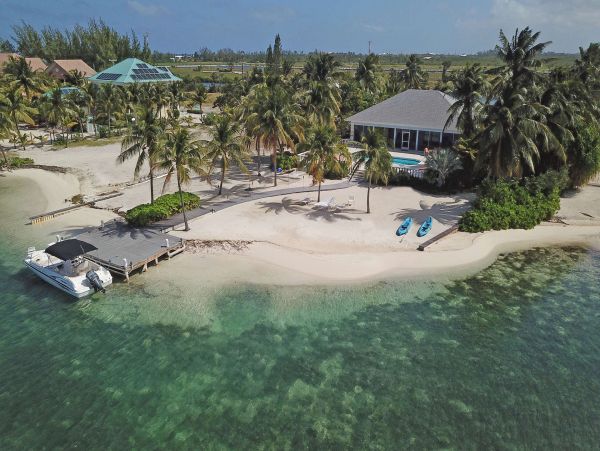 Cayman Islands Home 1003280